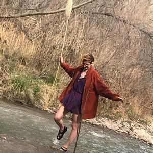 Meet your Posher, Maya